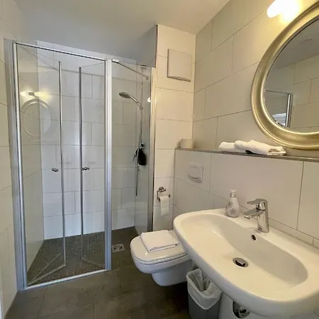 Busses בית הארחה פרייבורג