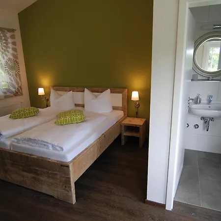 בית הארחה Busses