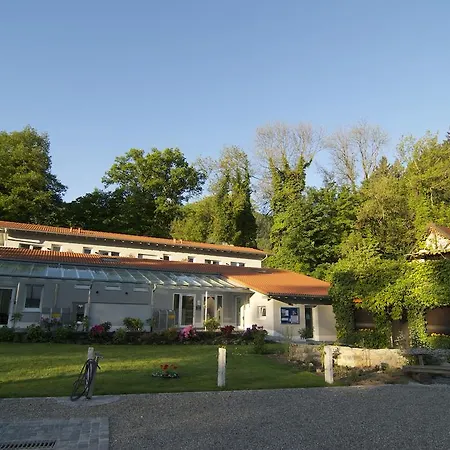 Busses 3* פרייבורג