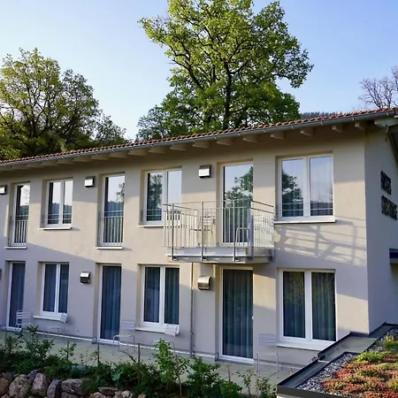 בית הארחה Busses